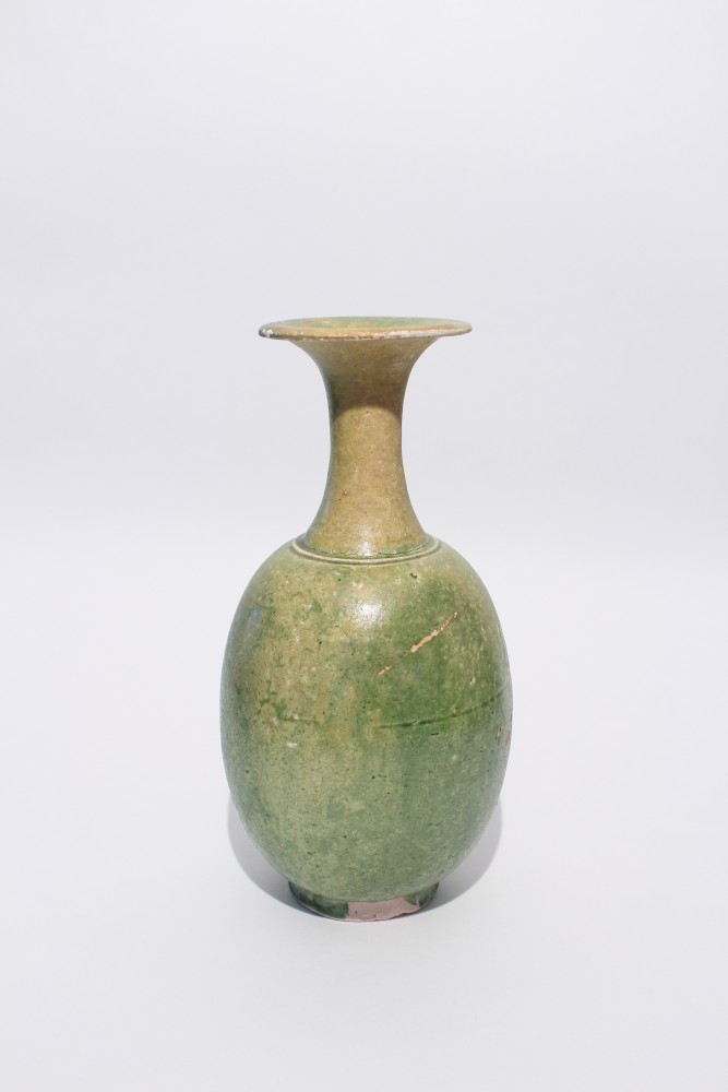 A Green Glazed Long Necked Vase Sui Tang Dynasty 7th 8th Century